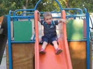 Léo camping toboggan