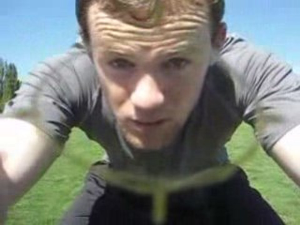 Mets le ballon ou tu veux : rooney pub nike football