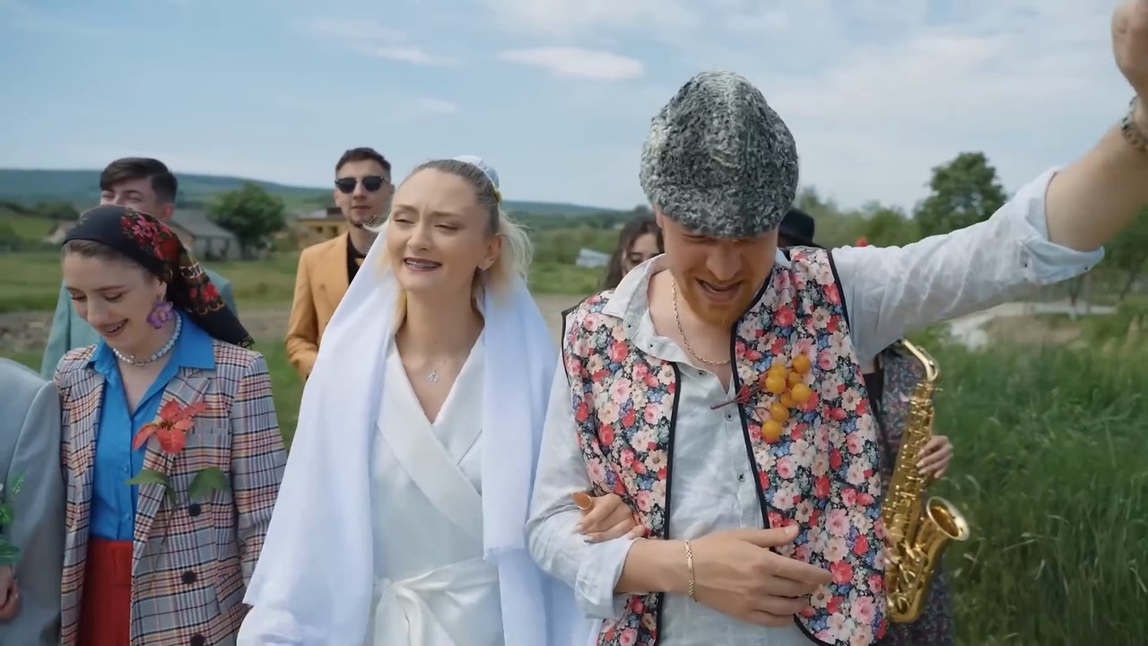 NUNTĂ ÎN SAT  3 Chestii  2026
