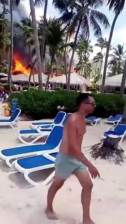 ARDE EN LLAMAS, EL HOTEL VIVA DOMINICUS, BAYAHIBE, PROVINCIA LA ALTAGRACIA, REGION ESTE REPUBLICA DOMINICANA.