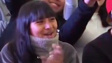 Mario Ishii entrega de buzos de egresados en José C. Paz