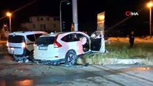 3 otomobilin karıştığı zincirleme trafik kazasında 5 kişi yaralandı