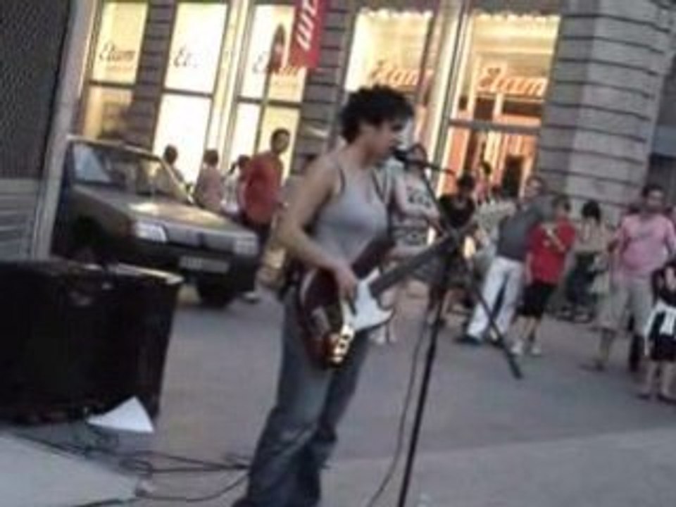 INVIDIA, reprise "where is my mind" des Pixies