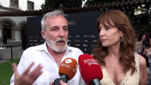 Fernando Guillén Cuervo se emociona al escuchar a su pareja Lupe Cartié hablar de su madre Gemma Cuervo