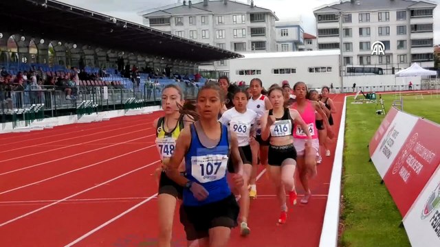 Kütahya'da 14 Yaş Altı Atletizm Şampiyonası başladı | Ajansspor | AA