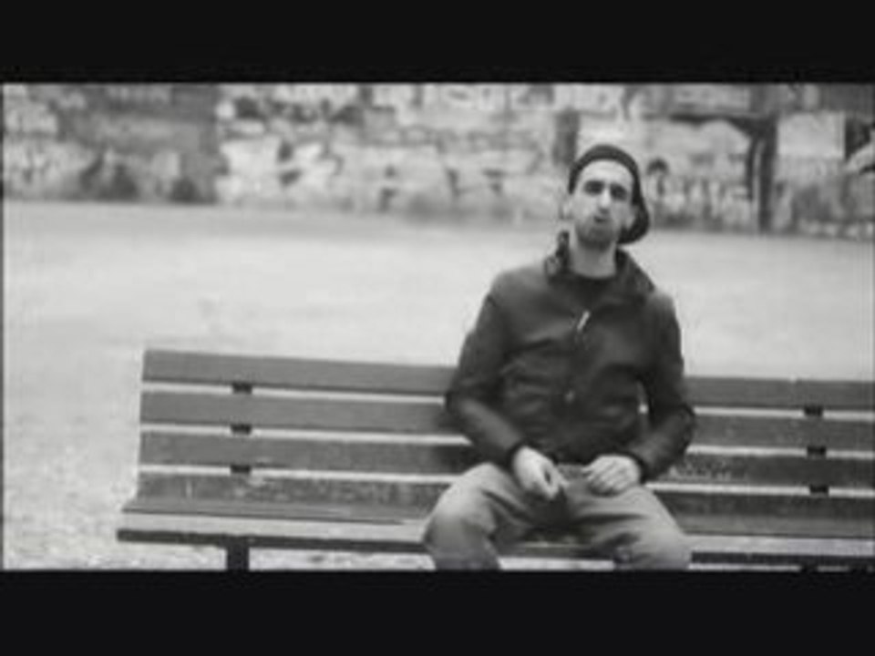 Aketo feat Salif & Soprano - Réveillons-nous