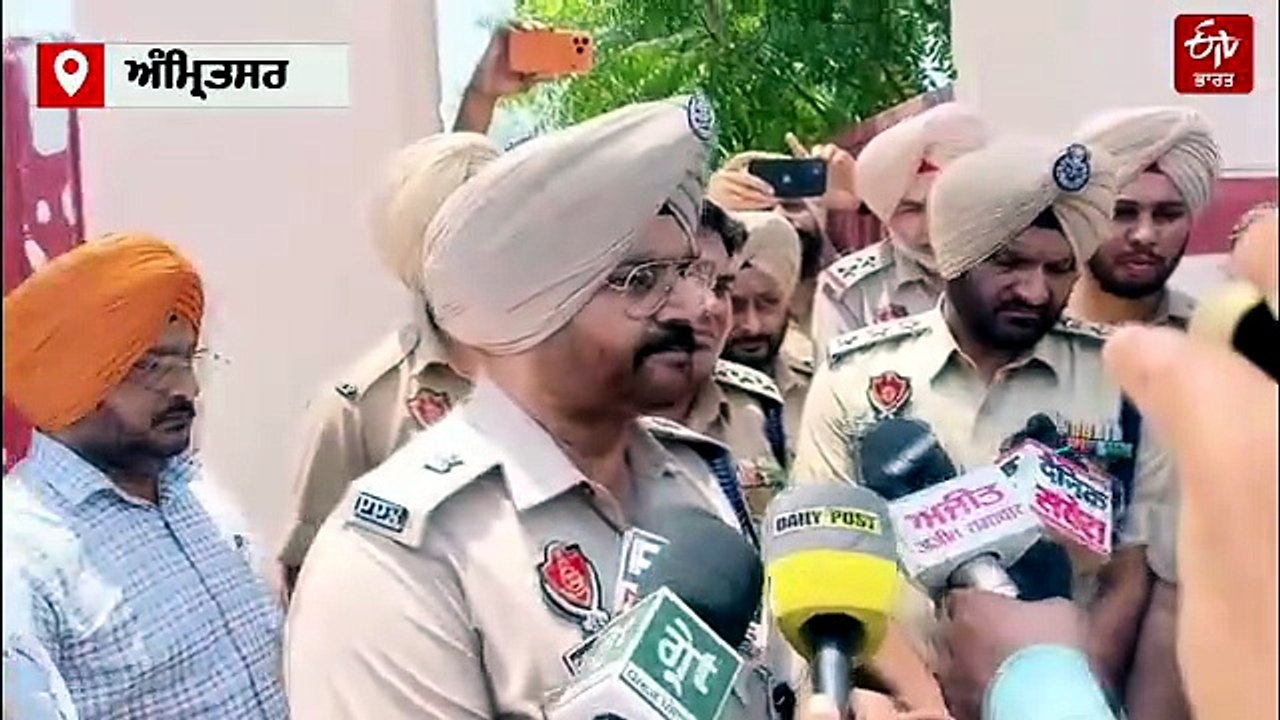ਅਗਾਊਂ ਜ਼ਮਾਨਤ ਮਿਲਣ ਤੋਂ ਬਾਅਦ ਜਾਂਚ ਵਿੱਚ ਸ਼ਾਮਲ ਹੋਣ ਪਹੁੰਚੇ ਮਜੀਠੀਆ, ਪੁਲਿਸ ਨੇ ਗੇਟ 'ਤੇ ਹੀ ਰੋਕਿਆ, ਤਿੱਖੀ ਬਹਿਸਬਾਜ਼ੀ !