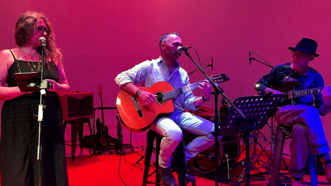 Eryk.e - L’amour en fuite (live Le Fotomat 2024)