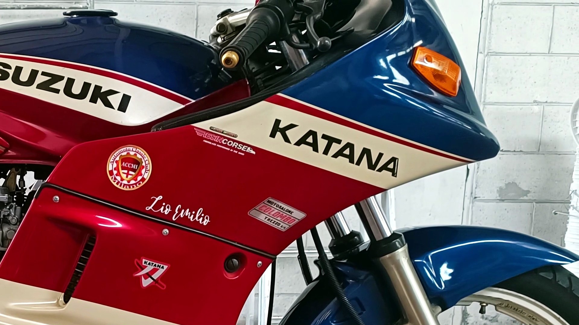 ⁣SUZUKI KATANA 1100