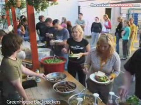 Hostels in Melbourne : Video of Melbourne Hostels