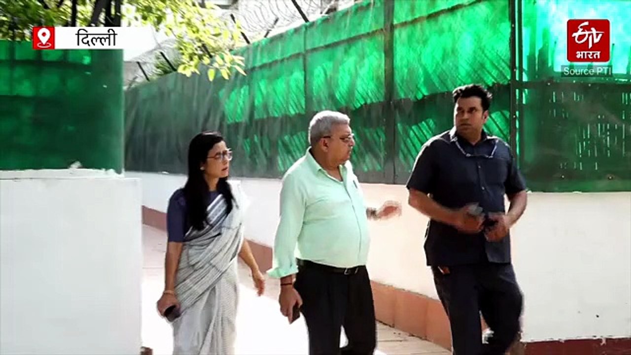 TMC सांसद महुआ मोइत्रा ने क्यों की मोदी सरकार की तारीफ, बगावत की अटकलें तेज