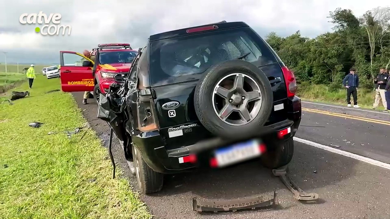 Ultrapassagem proibida provoca acidente quatro veículos na BR-277 em Santa Tereza do Oeste