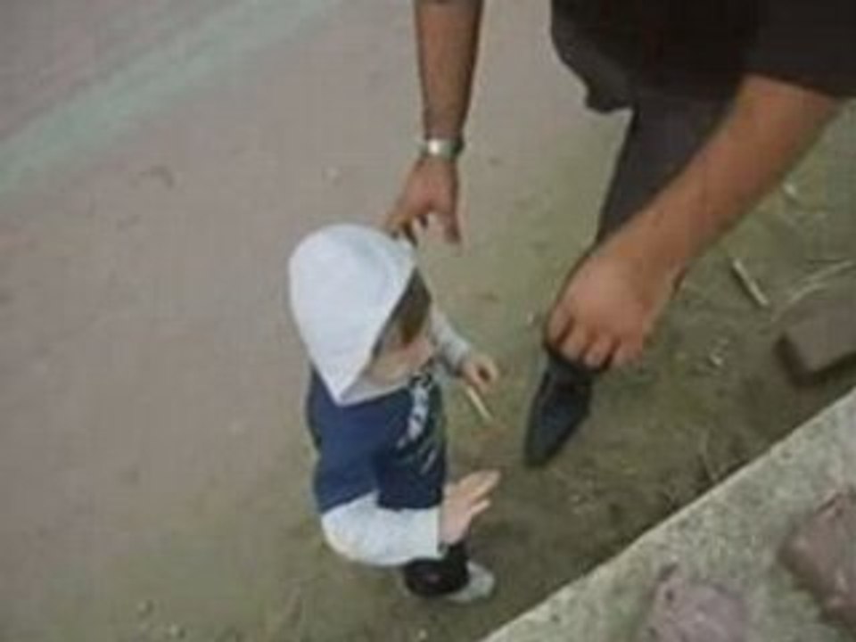 Beratın Taşa Olan Sinir:)