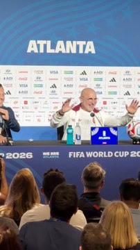 La GENIALIDAD de LUIS DE LA FUENTE para ACABAR con la PRESIÓN: risas en sala de prensa