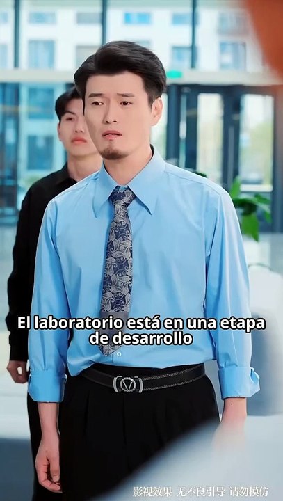 Familia lo metió en prisión pero la Bella CEO y 9 prometidas lo rescataron para liderar el imperio