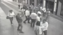 Biella, tensione in centro tra Zappalà e un oppositore: denuncia e querela dopo il confronto in strada. Con loro anche Andrea Delmastro e Elena Chiorino
