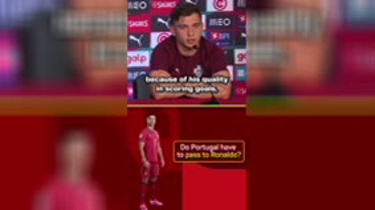 Do Portugal have to pass to Ronaldo?