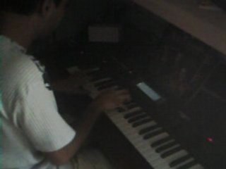 La poupée qui fait non