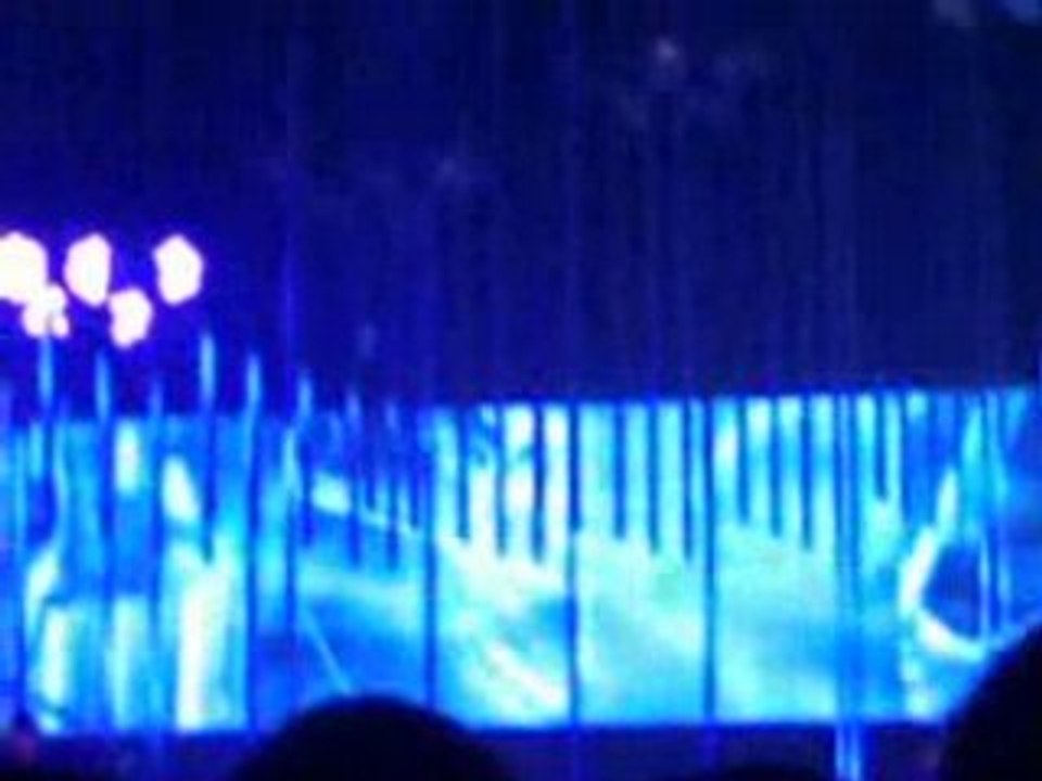 Radiohead -  pyramid song Bercy Paris 10/06/2008 Live