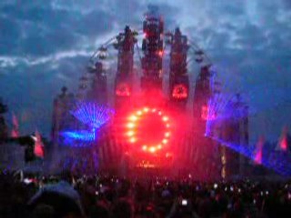 Defqon.1 2008 - Mainstage - Final Deepack & Luna