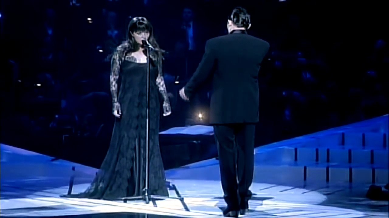 Phantom Of The Opera - Sarah Brightman & Antonio Banderas