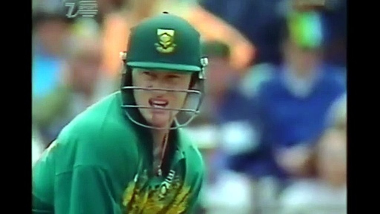 Lance Klusener 27 Not Out off 20 Balls 23 Mins 2 Fours vs Australia 2nd ODI, Gqeberha, March 31, 1997