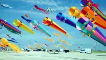 Danimarca, 25 mila aquiloni per il Festival pi? grande del mondo