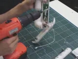 Samsung MP3 YP-T10 Cradle DIY