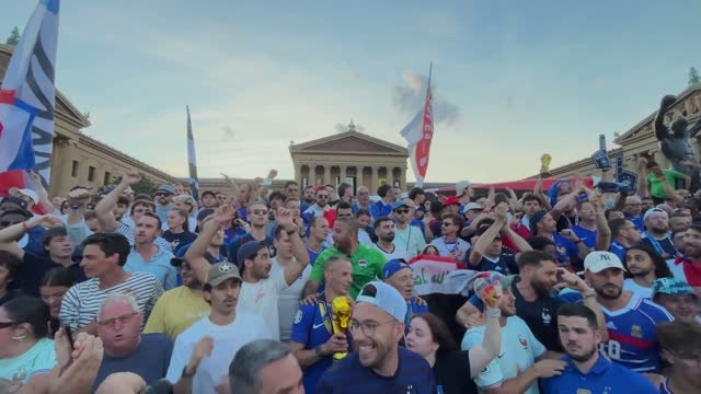 Bleus - Les supporters français mettent le feu à Philadelphie !