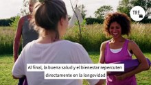 Dan Buettner, experto en longevidad: “En las zonas donde hay más esperanza de vida la gente nunca va al gimnasio, simplemente camina"