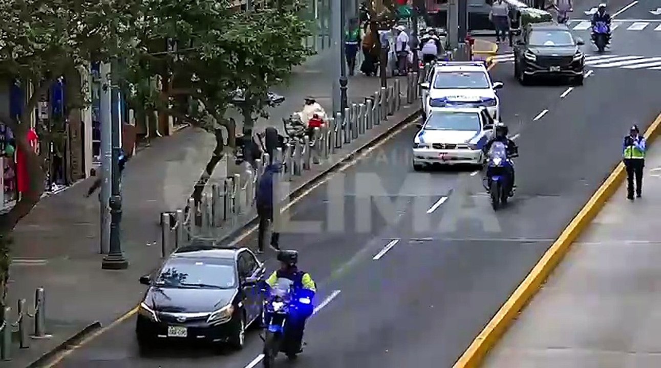 Cámaras registraron captura de atacante en Jirón de la Unión.