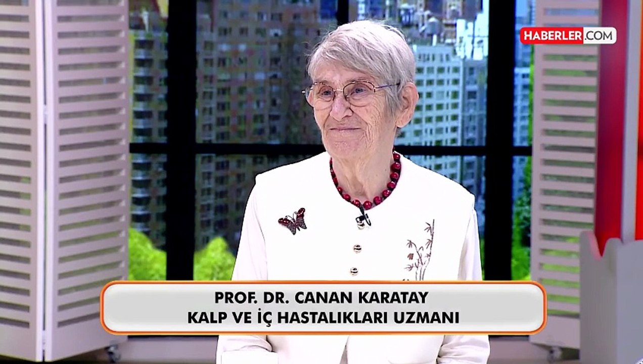 Canan Karatay Hakan Ural'ı canlı yayında bozdu