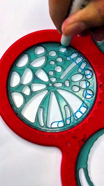 A satisfying journey of color#spirograph #oddly satisfying#aasmr#trending