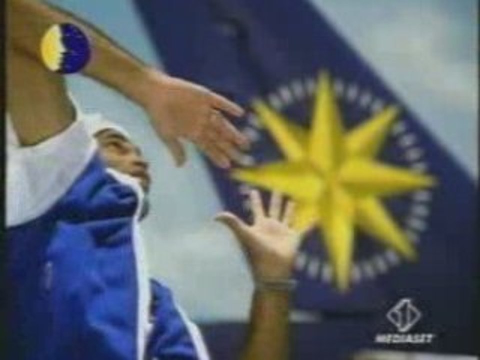 SPOT Nike - Il Brasile In Aeroporto