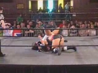 SHIMMER Women Athletes: Allison Danger vs. Cat Power