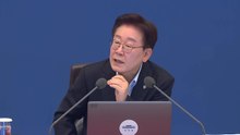 이 대통령 "모두의 창업, 지원 규모·횟수 늘려야"...한성숙에 "장관 떠나도 책임" / YTN