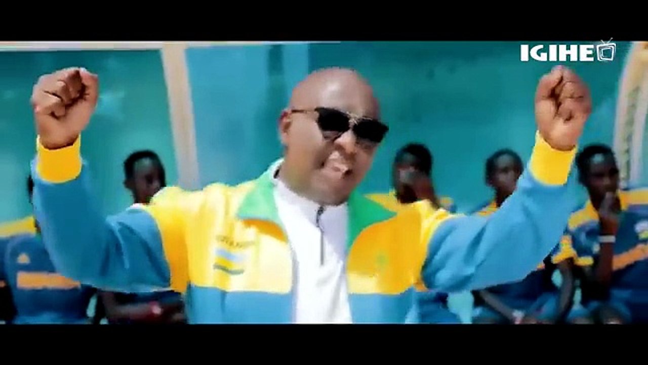 Umunyamategeko w'umwuga, umunyamupira akaba n'umutaramyi: Urwibutso kuri  Mukuralinda