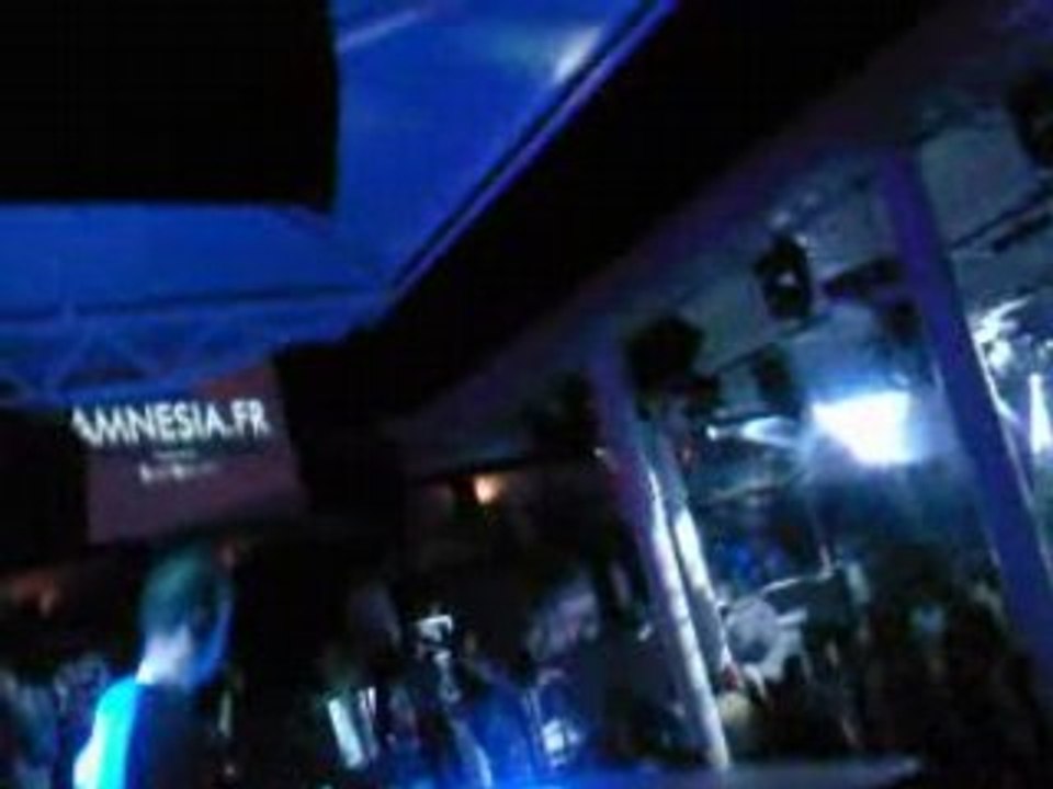 Name of track 2 amnésia