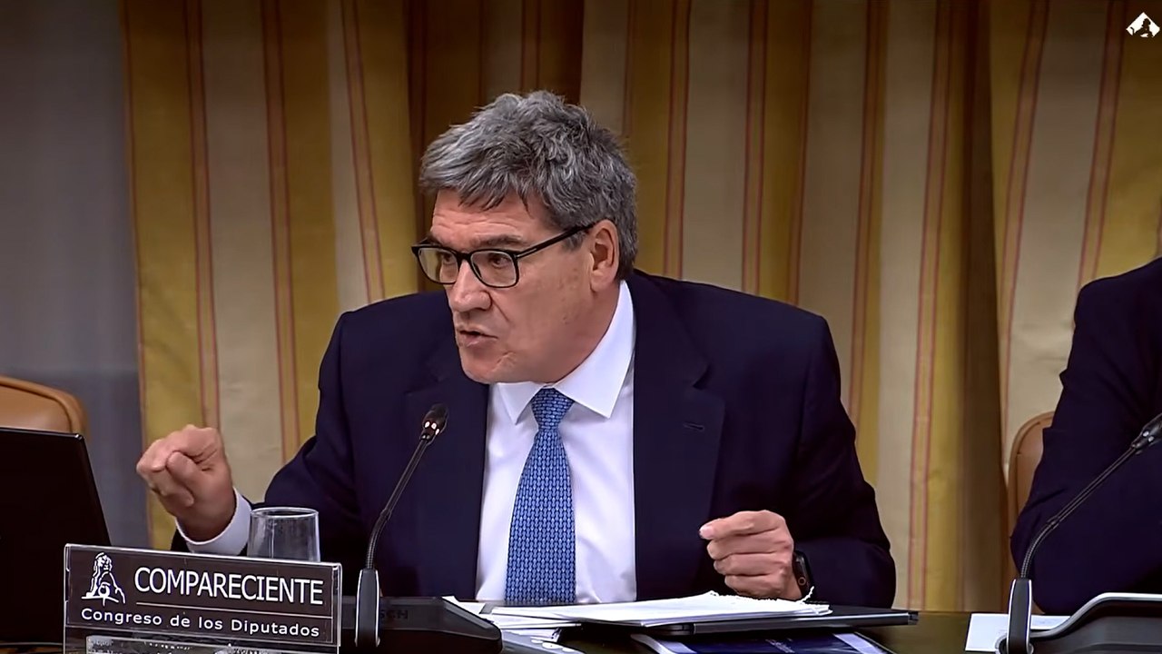 Cabreo de Escrivá en el Congreso: "Soy independiente y lo demuestro todos los días"