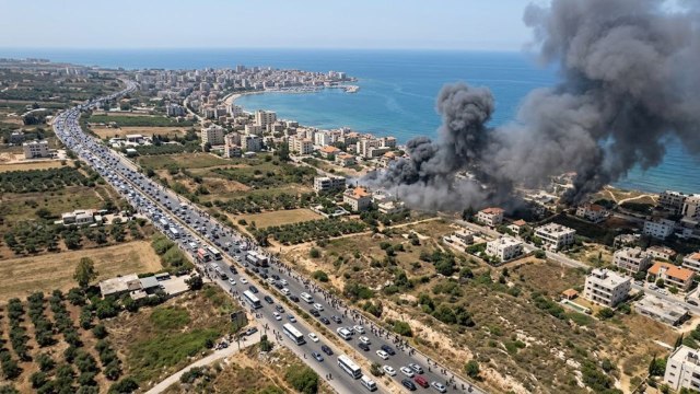 Trump Issues New Warnings to Iran Regarding Lebanon Amidst Fragile 60-Day Agreement