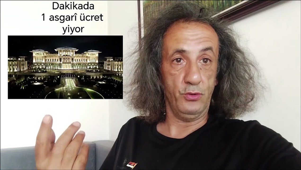 Bu heykel dakika başı bir asgarî ücret yiyor