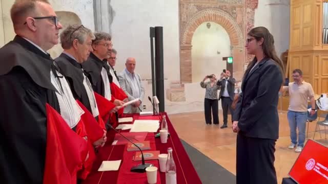 Università, Martina Giraldin è la prima laureata in Medicina nella nuova sede di Treviso
