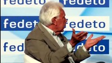 Felipe González, sobre Pedro Sánchez: "Tendría que haber convocado elecciones ya."