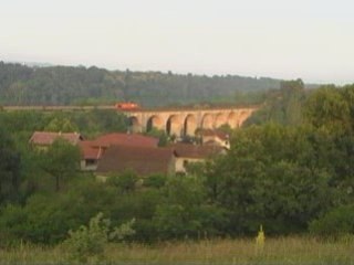 Saint Lattier 38 train de travaux du matin 25 6 2008