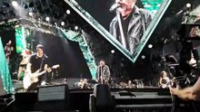 Vasco Rossi infiamma Ancona: il video