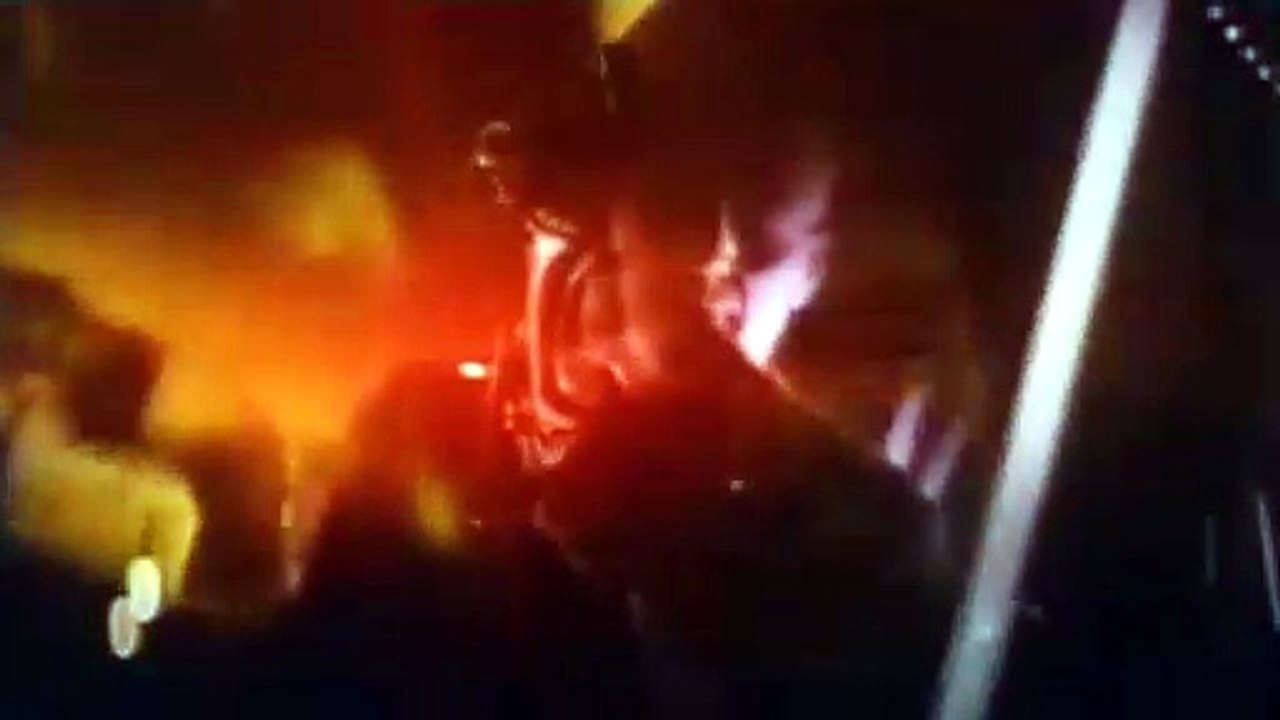 STAR TREK 8 - Primer Contacto (1996) Trailer ...