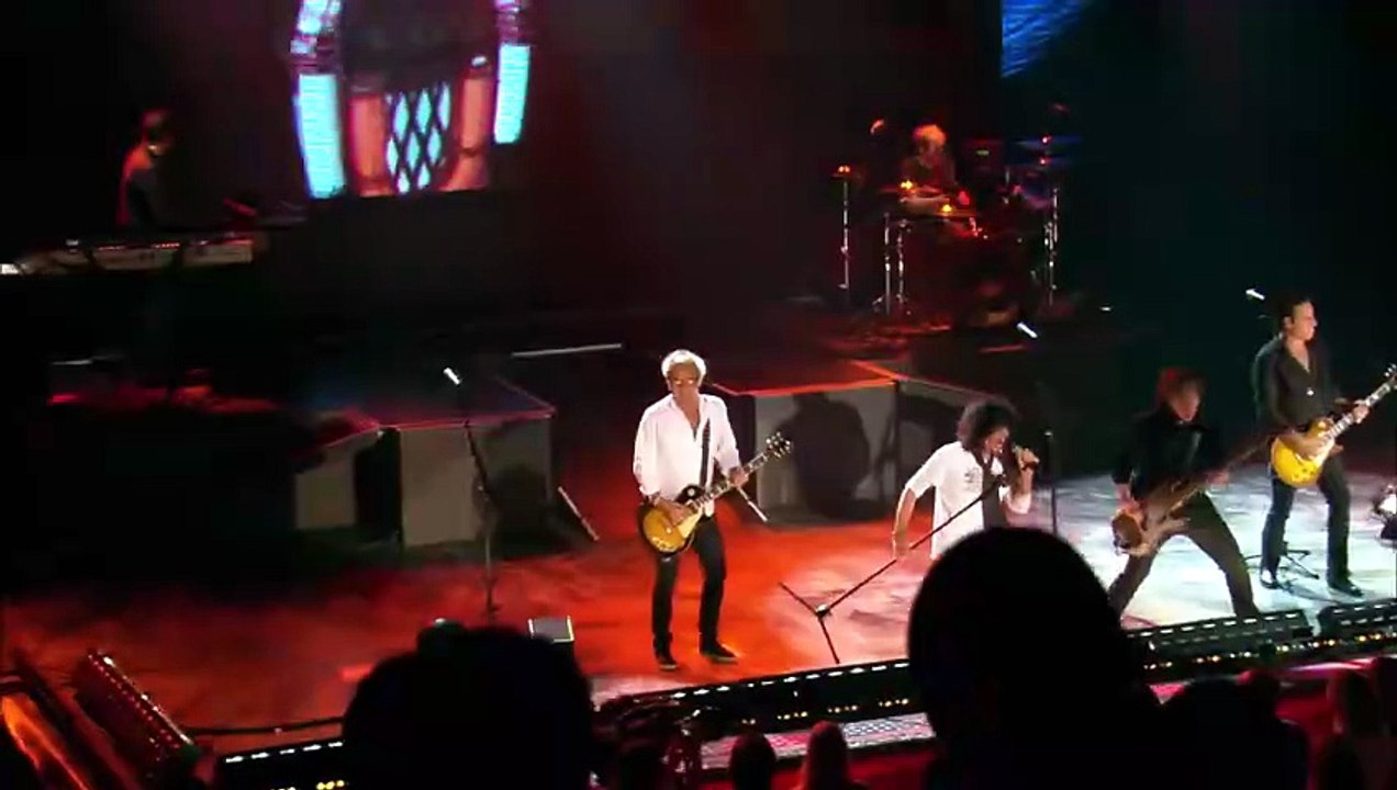 Juke Box Hero (with 'Whole Lotta Love' snippet) - Foreigner (live)