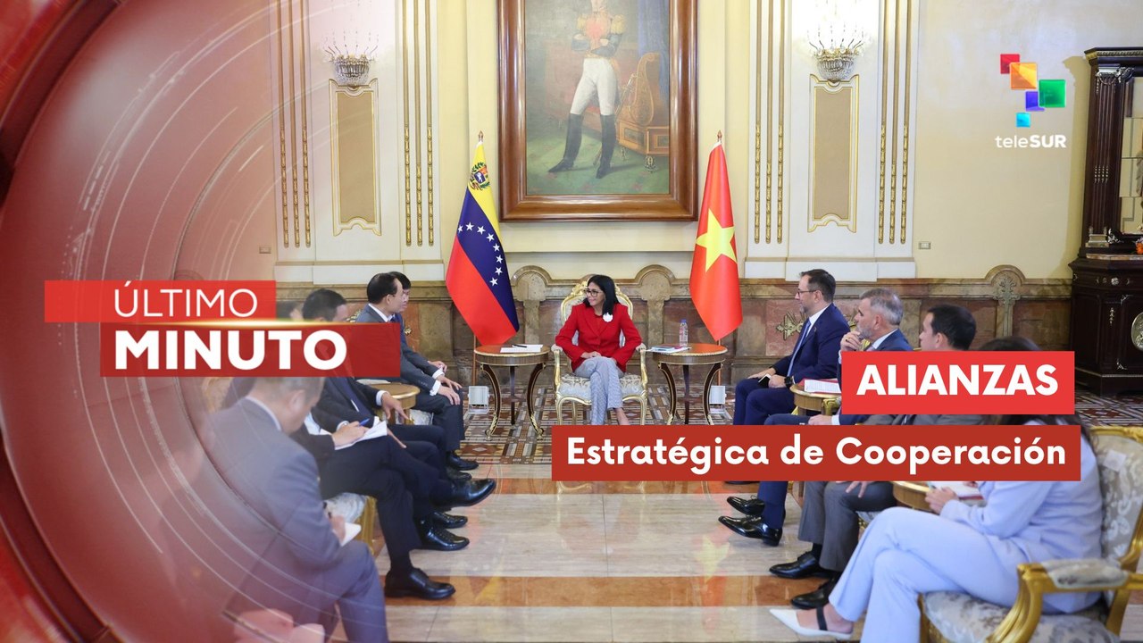 PRESIDENTA (E) DELCY RODRÍGUEZ RECIBE EN EL PALACIO DE MIRAFLORES AL CANCILLER DE VIETNAM