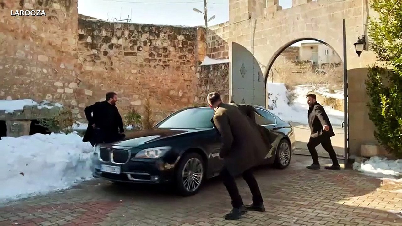 مسلسل المدينة البعيدة 2 الحلقة 228 مدبلجة
