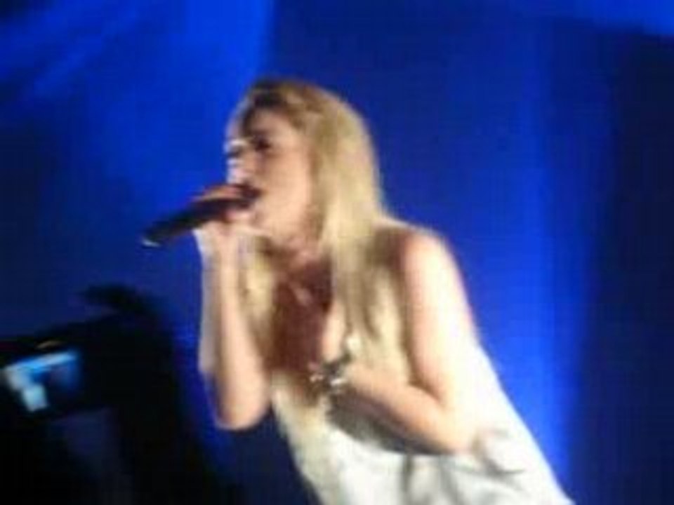 Léa La Cigale [19/06/08] / Reviens moi